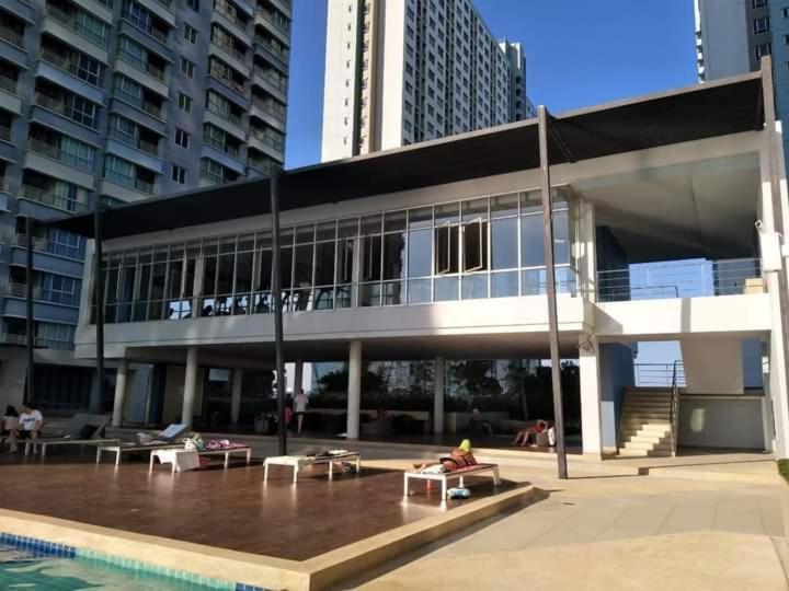 Apartamento 2 ห้องนอน 2 ห้องน้ำ Seaview Jomtien ชั้น18 Exterior foto